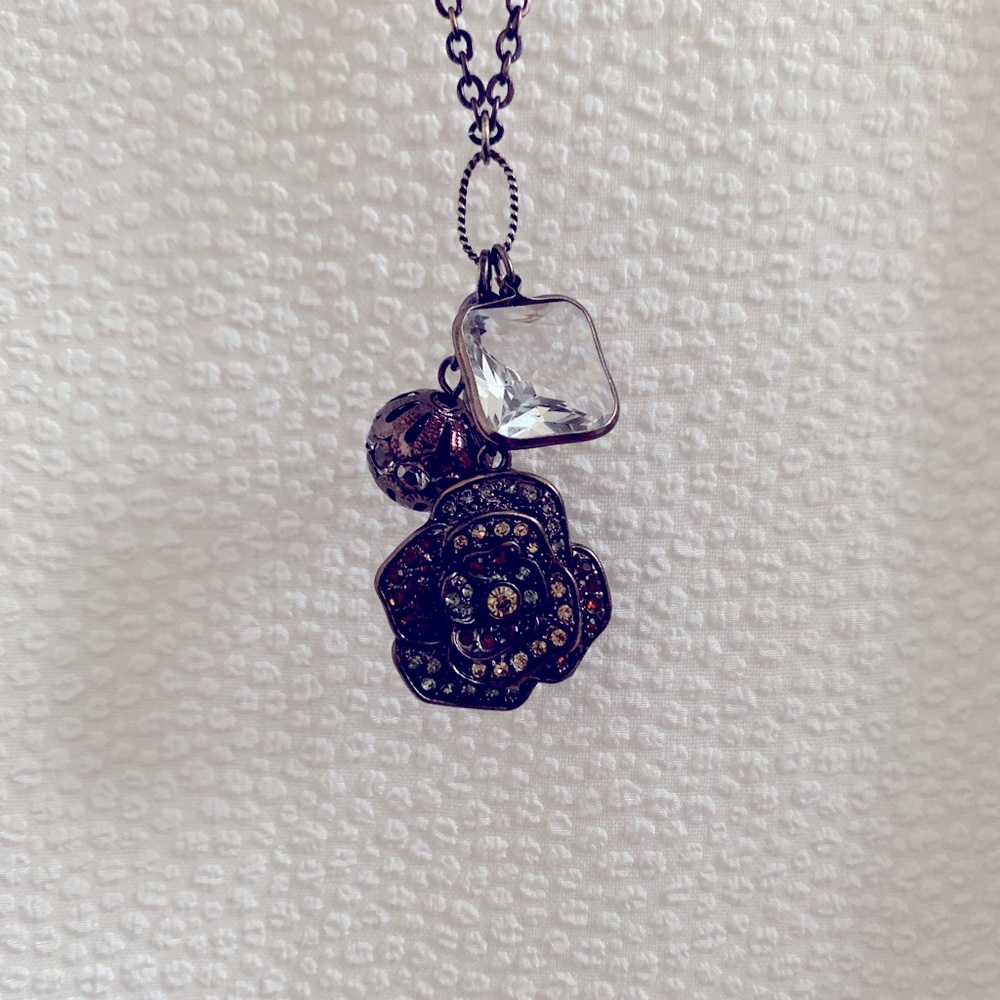 Rose pendant long necklace